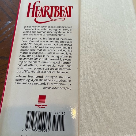 Danielle Steel hardcover books | set of 4 - Picture 7 of 15